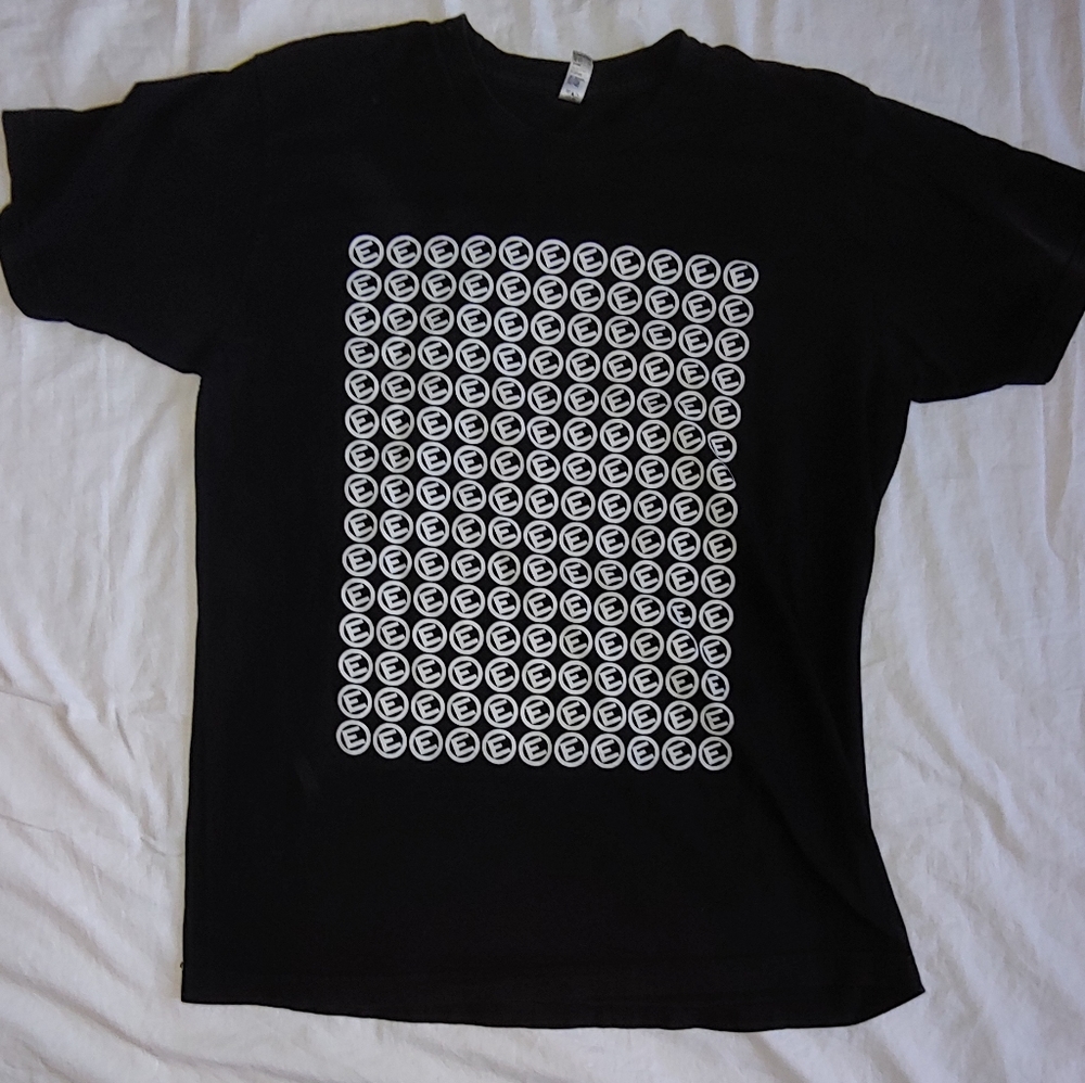Mr. Robot E-Corp "Evil Corp" Black Tshirt Size Large